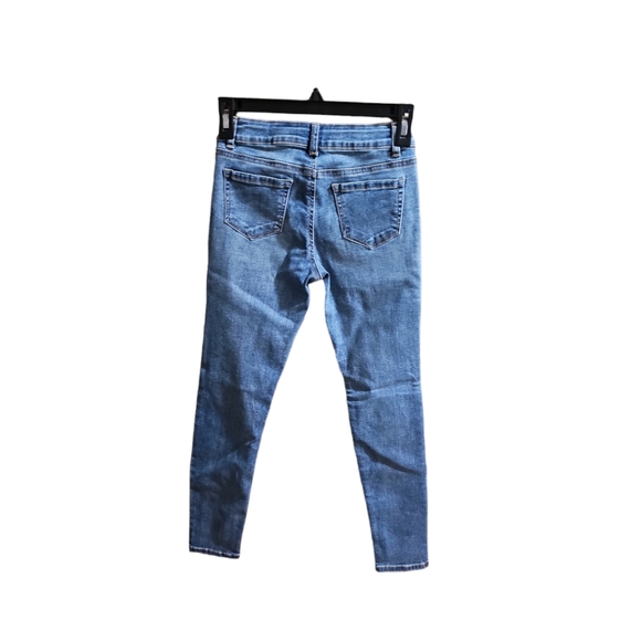 Arizona Jean Co Jeans - Picture 2 of 3